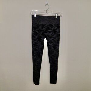Black Camo Gymshark Leggings